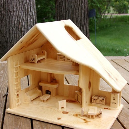 prezenty z drewna, drewniany domek