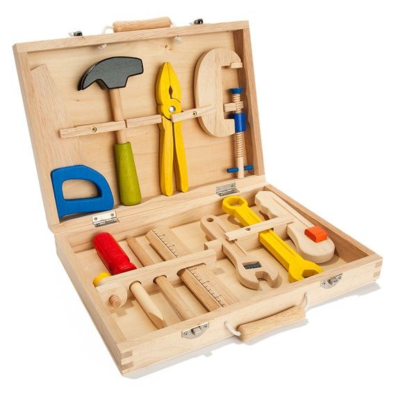 prezenty z drewna, drewniane narzędzia