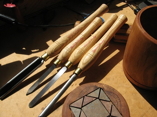 narzędzia do rzeźbienia w drewnie